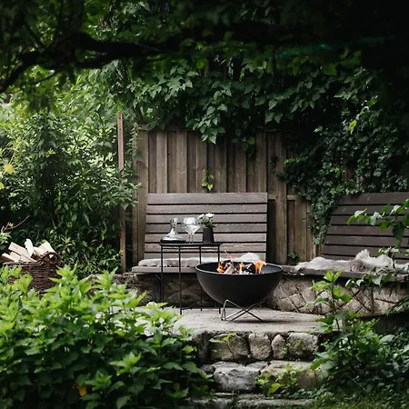 Ludwig's Mountain Apartamento *